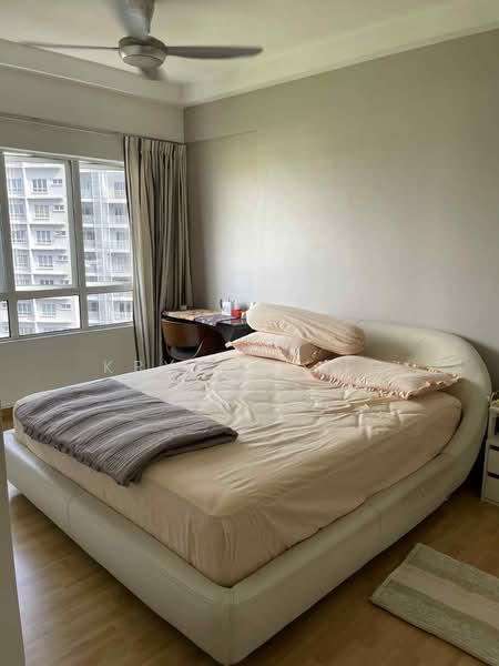 Condominium for Sale at Cova Suites - Krystal Ng - Bedroom - PropertyGuru.com.my