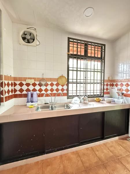 Rumah Teres 2 Tingkat untuk Disewa di Taman Pelangi Indah (Ulu Tiram) - Thea Lai - PropertyGuru.com.my