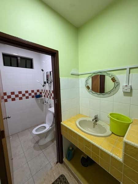 Rumah Teres 2 Tingkat untuk Disewa di Taman Pelangi Indah (Ulu Tiram) - Thea Lai - PropertyGuru.com.my