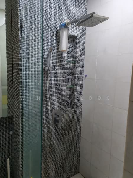 Service Residence for Sale at The Elements - Win Kit Look - Bathroom - PropertyGuru.com.my