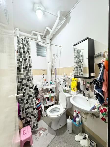Apartment for Sale at Kipark Apartment - Jayden Ng - Bathroom - PropertyGuru.com.my