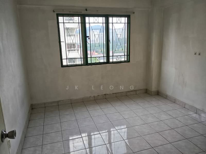 Townhouse for Sale in Bandar Utama (Selangor) - JK Leong - Interior - PropertyGuru.com.my