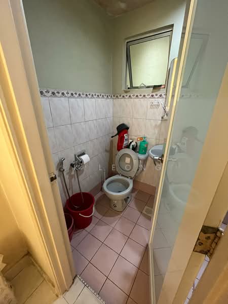 Townhouse for Sale in Bandar Utama (Selangor) - JK Leong - Bathroom - PropertyGuru.com.my