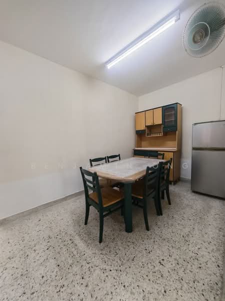 Rumah Teres untuk Disewa di Taman Ungku Tun Aminah (Skudai) - Benjamin Ong - Dining Room - PropertyGuru.com.my