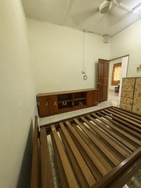 Rumah Teres untuk Disewa di Taman Ungku Tun Aminah (Skudai) - Benjamin Ong - PropertyGuru.com.my