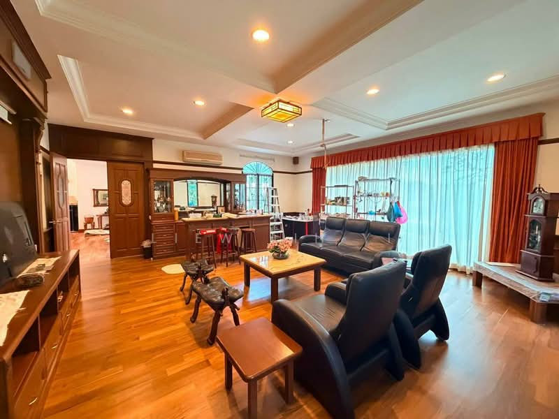 Bungalow for Sale in Leisure Farm (Gelang Patah) - Liew Lih Yi - Living Room - PropertyGuru.com.my