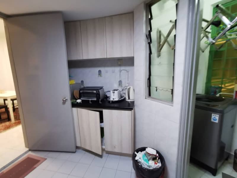 Condominium for Rent at Pantai Panorama Condominiums - Ally Lee - Kitchen - PropertyGuru.com.my