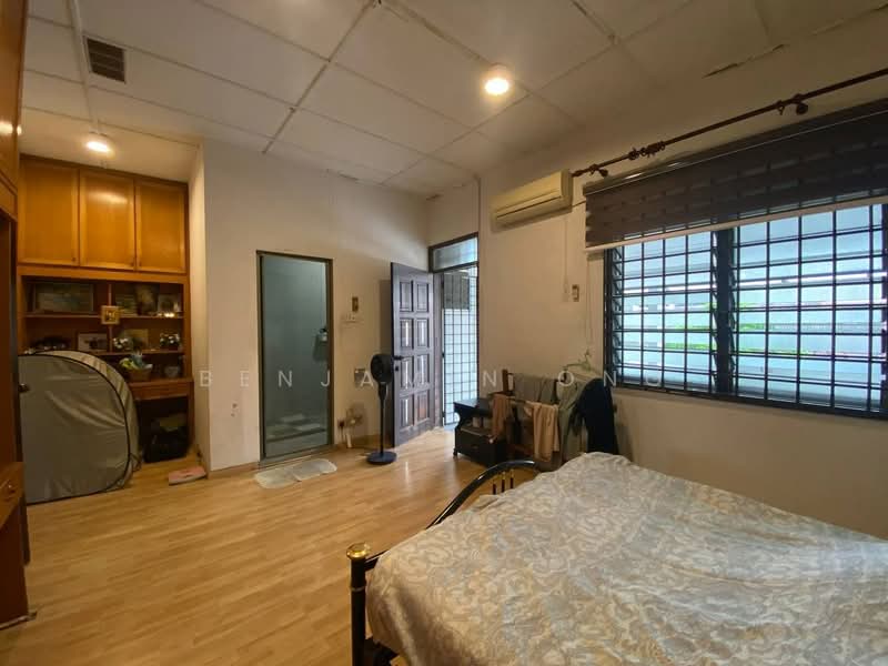 2-storey Terraced House for Sale in Taman Perling (Perling) - Benjamin Ong - PropertyGuru.com.my