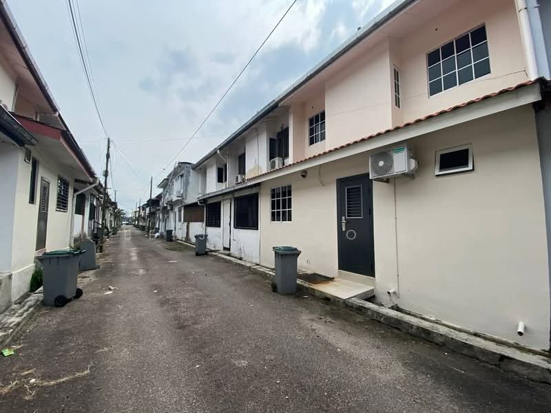 2-storey Terraced House for Sale in Taman Perling (Perling) - Benjamin Ong - PropertyGuru.com.my