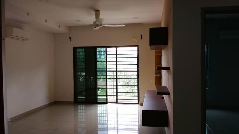 Condominium for Sale at T-Parkland - Kelvin . - Living Room - PropertyGuru.com.my