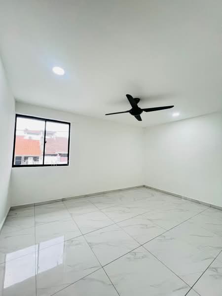 Rumah Teres untuk Dijual di Taman Munsyi Ibrahim (Johor Bahru) - Mohd Faez - Interior - PropertyGuru.com.my