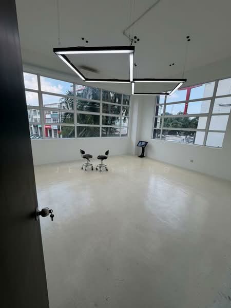 Kedai / Pejabat untuk Disewa di Puchong (Selangor) - Jennie Ng - PropertyGuru.com.my