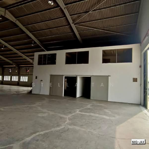 Factory for Rent in Kampung Bukit Kemuning (Shah Alam) - Stella Tan - Interior - PropertyGuru.com.my