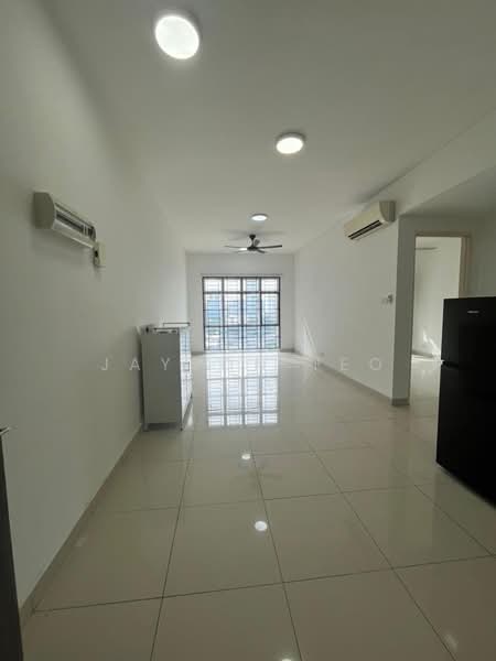 Service Residence for Rent at Skysuites @ Meldrum Hills - Jayson Teo - Living Room - PropertyGuru.com.my