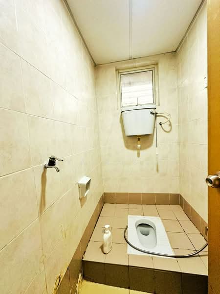 Kedai / Pejabat untuk Dijual di Kota Damansara (Selangor) - Sya Rusli - Bathroom - PropertyGuru.com.my