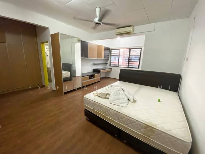 Semi-Detached House for Sale in Shah Alam (Selangor) - Syafiqah Sohaimi - PropertyGuru.com.my