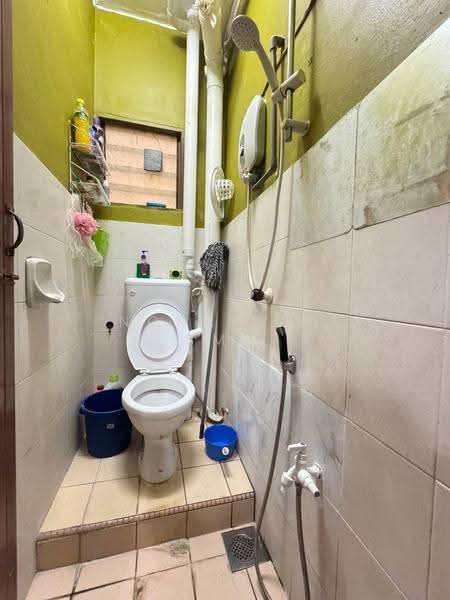 Pangsapuri untuk Dijual di Apartment Sri Hijauan - Norafian SMH - Bathroom - PropertyGuru.com.my