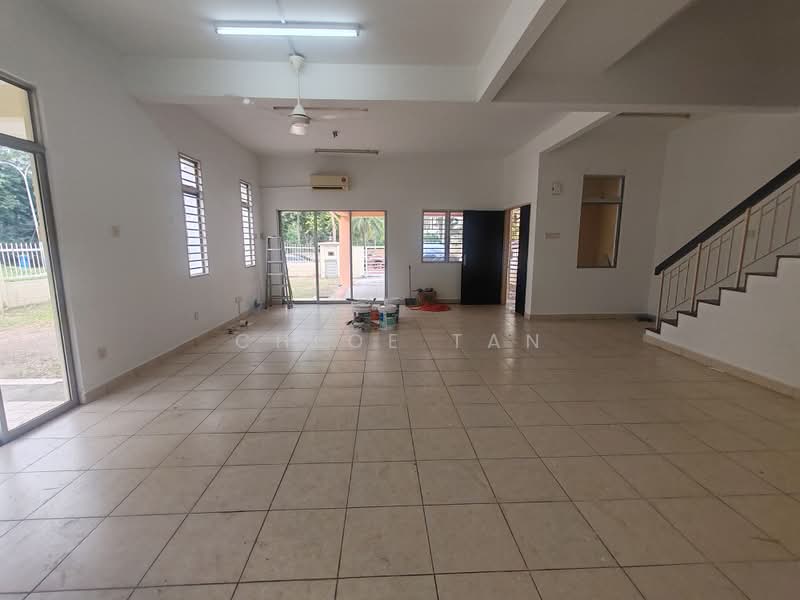 2.5-storey Terraced House for Sale in Kota Kemuning (Shah Alam) - Chloe Tan - Living Room - PropertyGuru.com.my