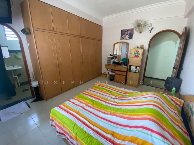 Pangsapuri untuk Dijual di Golf View - Josephine Khor - Bedroom - PropertyGuru.com.my