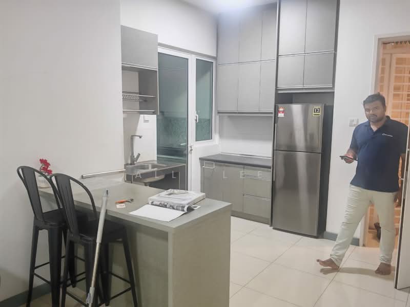 Servis Apartment untuk Disewa di Southbank Residence - Ally Lee - Kitchen - PropertyGuru.com.my