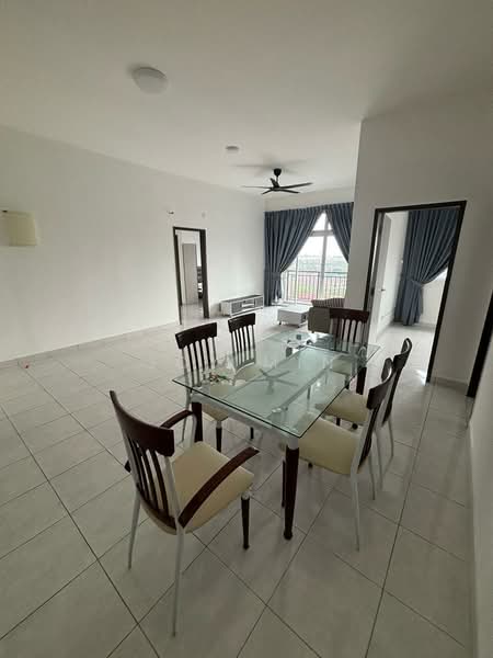 Pangsapuri untuk Disewa di Amber Height - Joy Min - Dining Room - PropertyGuru.com.my