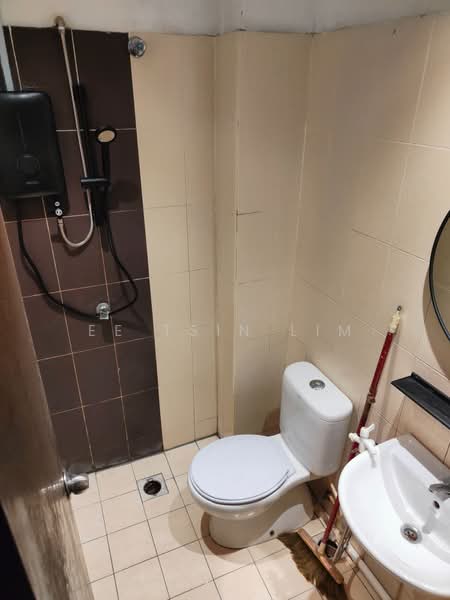 Terraced House for Rent in Pantai Dalam (Pantai) - Ee Tsin Lim - Bathroom - PropertyGuru.com.my