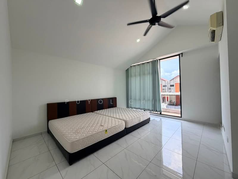 2-storey Terraced House for Rent in Bukit Indah (Iskandar Puteri (Nusajaya)) - Puyol Chin - Bedroom - PropertyGuru.com.my