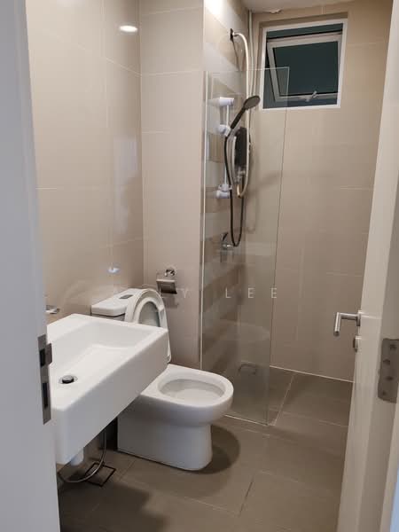 Servis Apartment untuk Disewa di Southbank Residence - Ally Lee - Bathroom - PropertyGuru.com.my