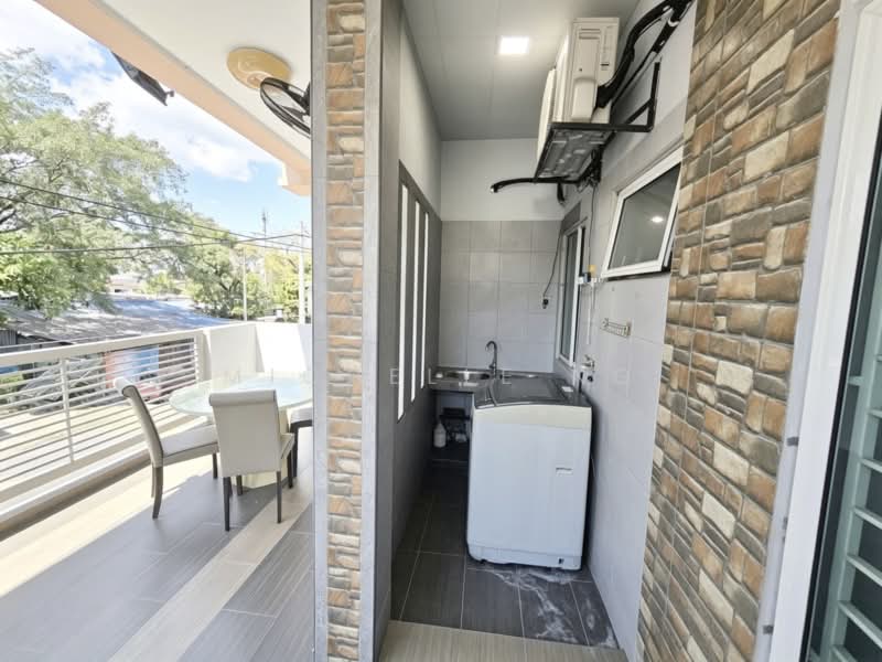 Rumah Teres 2 Tingkat untuk Dijual di Kepong Baru (Kepong) - Michelle Ng - PropertyGuru.com.my