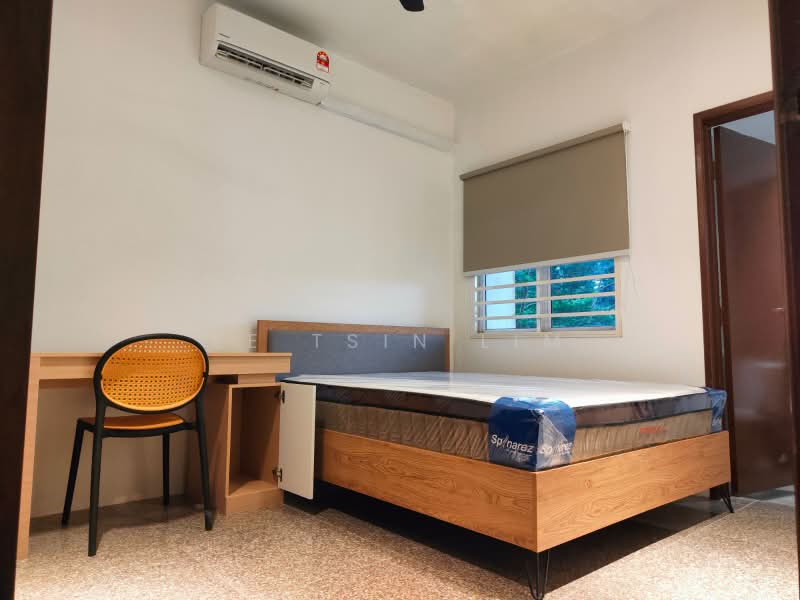 Terraced House for Rent in Pantai Dalam (Pantai) - Ee Tsin Lim - Bedroom - PropertyGuru.com.my