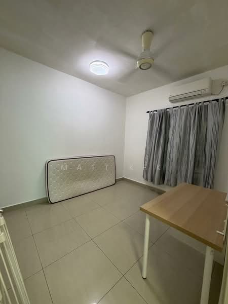 Servis Apartment untuk Disewa di SuriaMas Suites - Matt Kek - Bedroom - PropertyGuru.com.my
