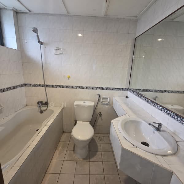 Condominium for Rent at Vista Damai - Agnes Chia - Bathroom - PropertyGuru.com.my