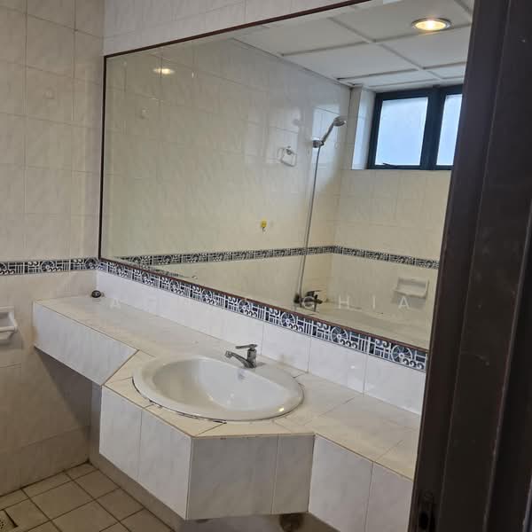 Condominium for Rent at Vista Damai - Agnes Chia - Bathroom - PropertyGuru.com.my