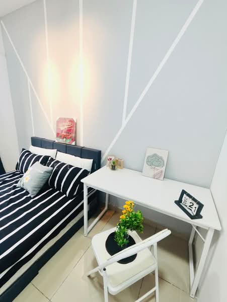 Kondominium untuk Disewa di First Residence (Residensi Unggul) - Kelvin Tham - Bedroom - PropertyGuru.com.my