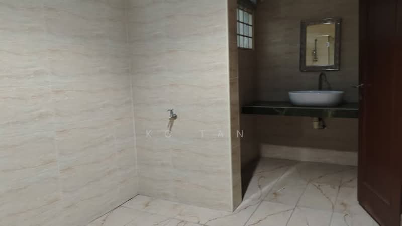 Rumah Berkembar untuk Dijual di Jalan Klang Lama (Old Klang Road) (Kuala Lumpur) - KC Tan - PropertyGuru.com.my