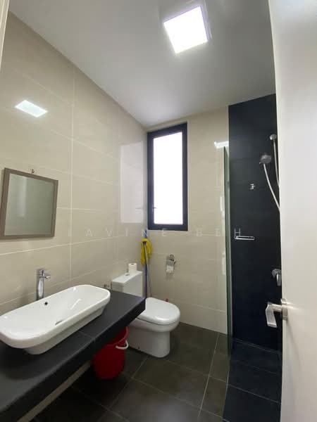 Pangsapuri untuk Dijual di Eco Nest @ Eco Botanic - Lavine Beh - Bathroom - PropertyGuru.com.my