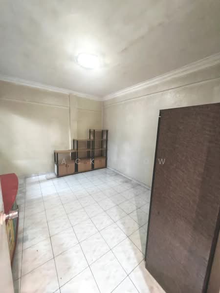 Flat for Sale at Sri Intan - Zack Chow - Interior - PropertyGuru.com.my