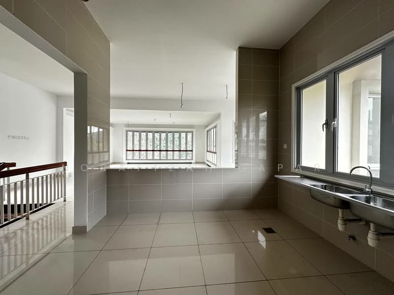 Rumah Banglo untuk Dijual di Shah Alam (Selangor) - NoraFizah Gapar - Kitchen - PropertyGuru.com.my