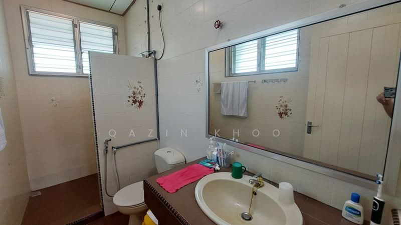 Semi-Detached House for Sale in Taman Mansion (Ipoh) - Qazin Khoo - Bathroom - PropertyGuru.com.my