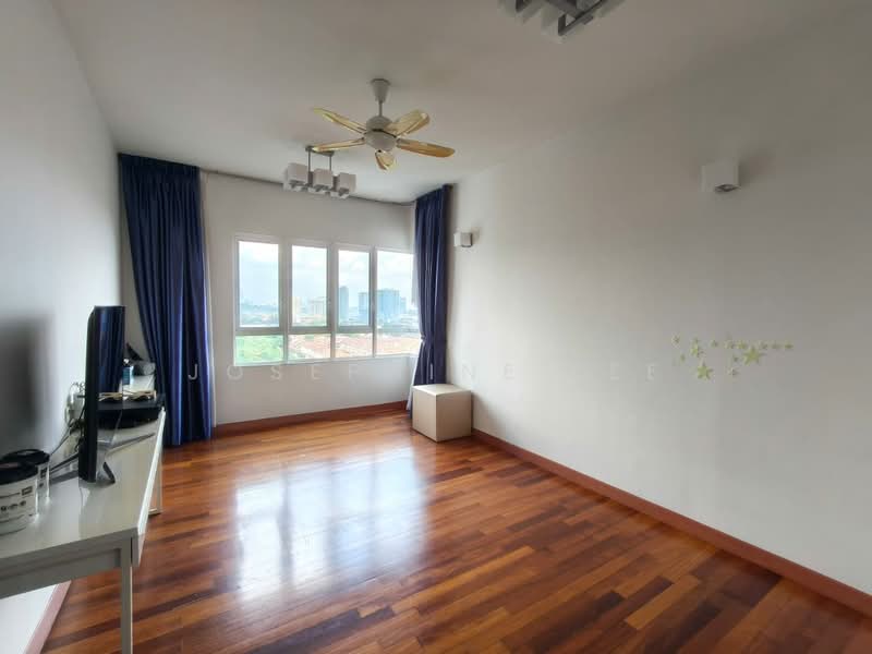 Condominium for Sale at 9 Bukit Utama Condominium - Josephine Lee - Living Room - PropertyGuru.com.my