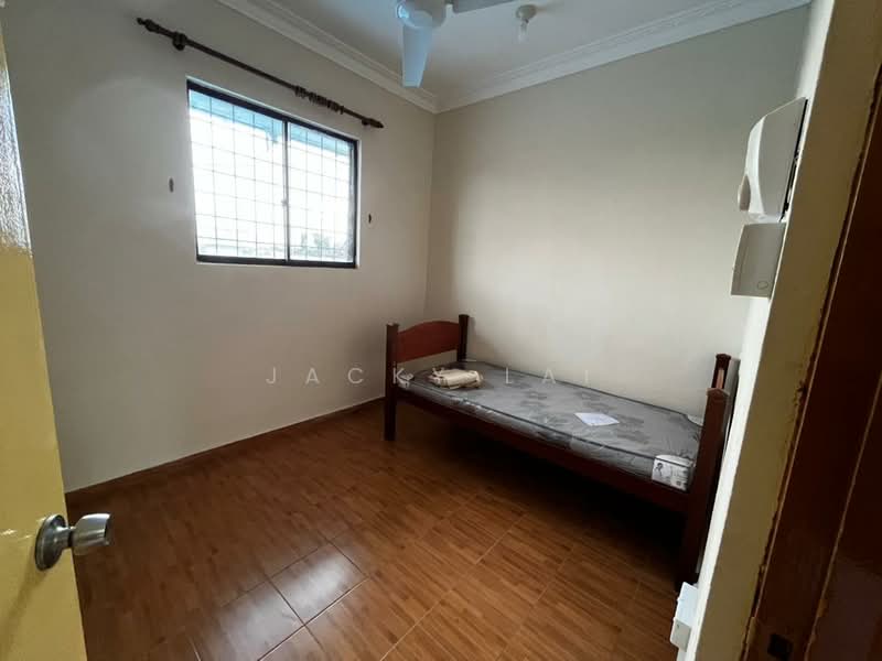 2-storey Terraced House for Rent in Penampang (Sabah) - Jacky Lai - Bedroom - PropertyGuru.com.my