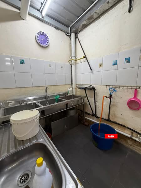 Shop for Sale in Pulau Tikus (Penang) - Jiasin Yap - Kitchen - PropertyGuru.com.my