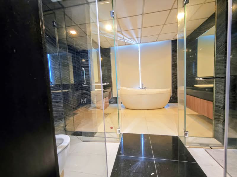 Condominium for Sale at 11 Mont Kiara @ MK11 - MEI LOW - Bathroom - PropertyGuru.com.my
