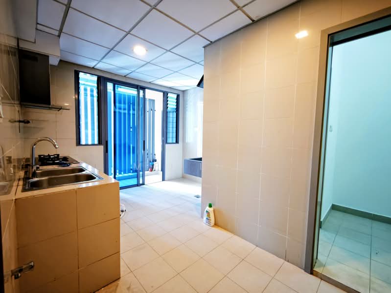 Condominium for Sale at 11 Mont Kiara @ MK11 - MEI LOW - Kitchen - PropertyGuru.com.my