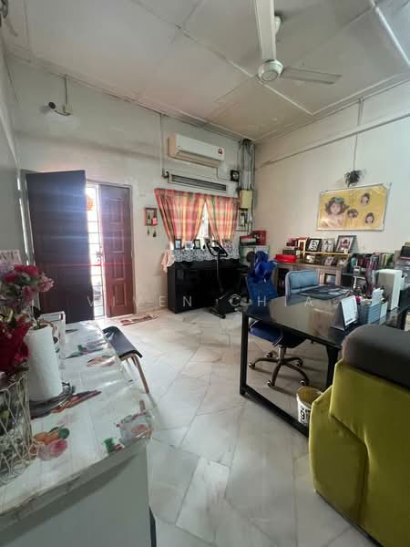Rumah Teres 1 Tingkat untuk Disewa di Kuala Lumpur (Kuala Lumpur) - Viven Chia - Living Room - PropertyGuru.com.my