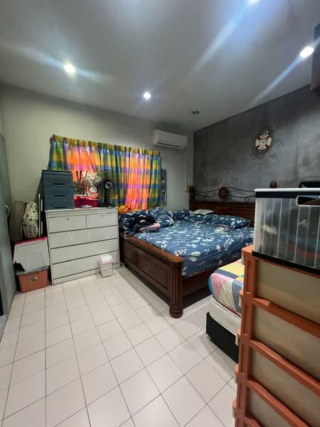 Rumah Teres 1 Tingkat untuk Disewa di Kuala Lumpur (Kuala Lumpur) - Viven Chia - Bedroom - PropertyGuru.com.my