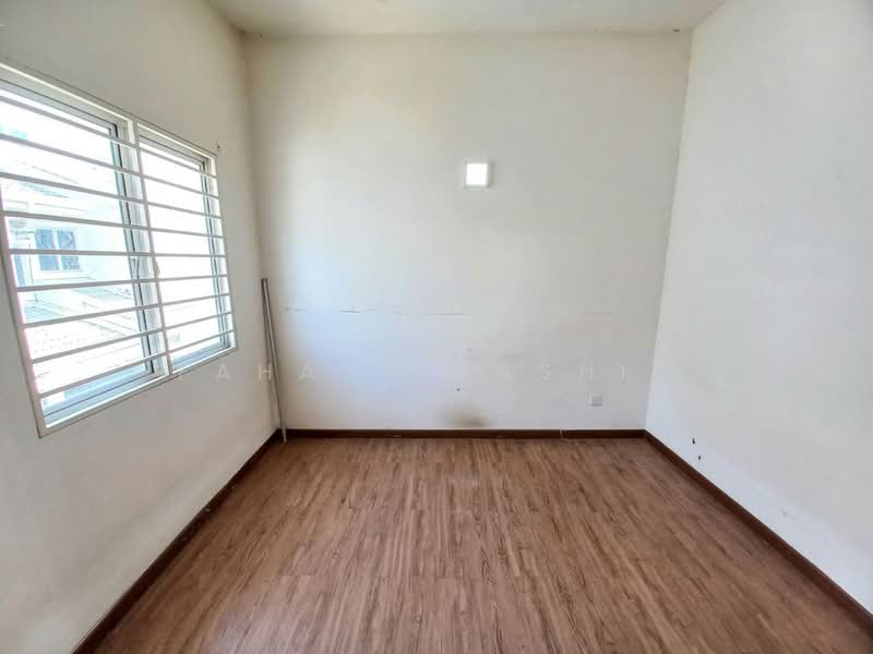 2-storey Terraced House for Sale in Sungai Buloh (Selangor) - Fahana Rashid - Interior - PropertyGuru.com.my
