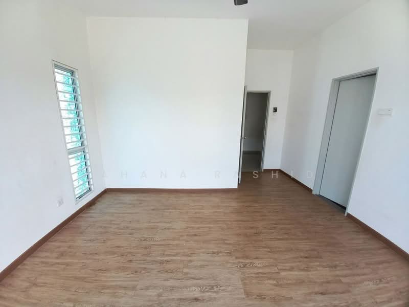 2-storey Terraced House for Sale in Sungai Buloh (Selangor) - Fahana Rashid - Interior - PropertyGuru.com.my