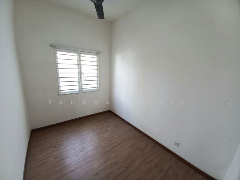 2-storey Terraced House for Sale in Sungai Buloh (Selangor) - Fahana Rashid - Bedroom - PropertyGuru.com.my