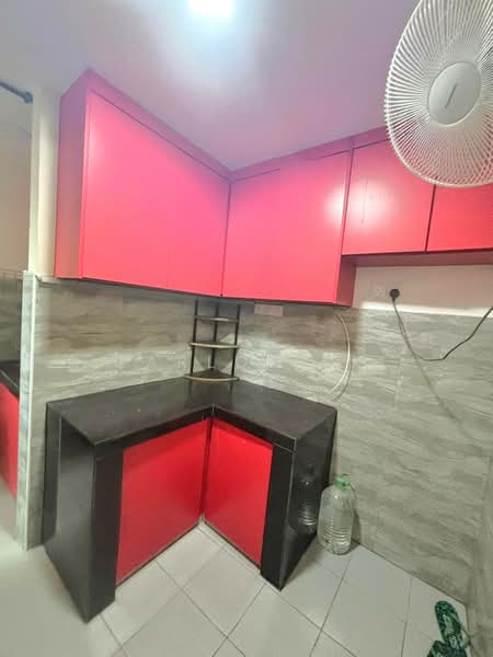 Apartment for Sale at Enggang Apartment - Carlos Ng - Kitchen - PropertyGuru.com.my